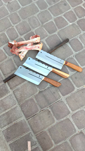 ساطور استخوان شکن آهن بر احمد صفر یک تیکه